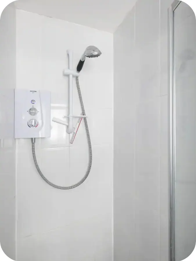 Electric shower at The Seaside Retreat in Hove